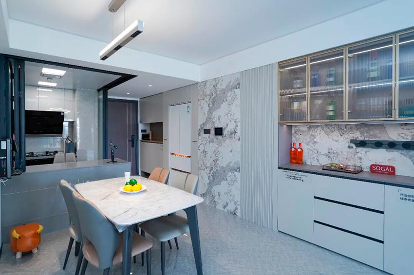 半開(kāi)放式廚房聯(lián)動(dòng)餐廳，所有空間完美融合的現(xiàn)代風(fēng)格戶(hù)型！